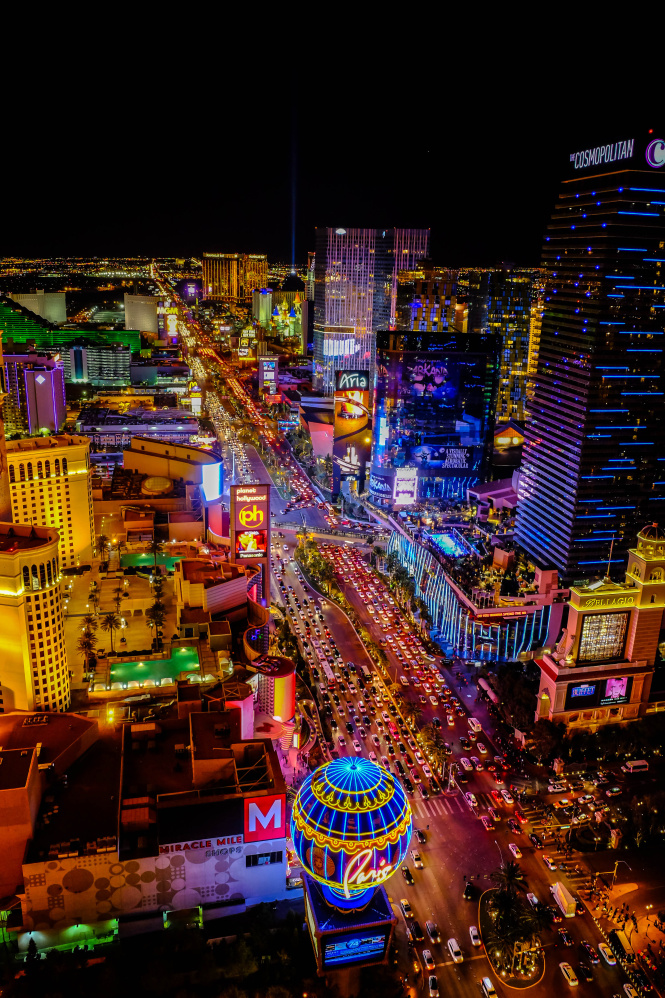 Camera: X-E2 Lens: XF18-55mm Exposure: 1/10sec at F5.6, ISO 2000